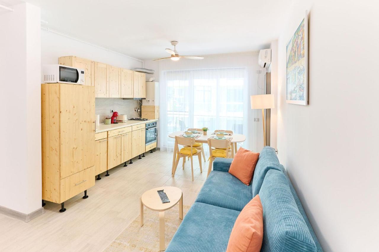 Blacksearama Apartment- Spa, Pools And Parking Mamaia Esterno foto