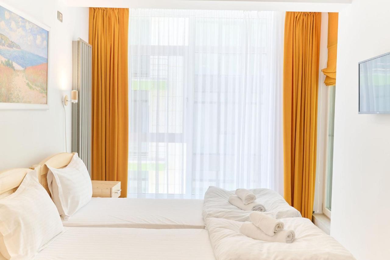 Blacksearama Apartment- Spa, Pools And Parking Mamaia Esterno foto
