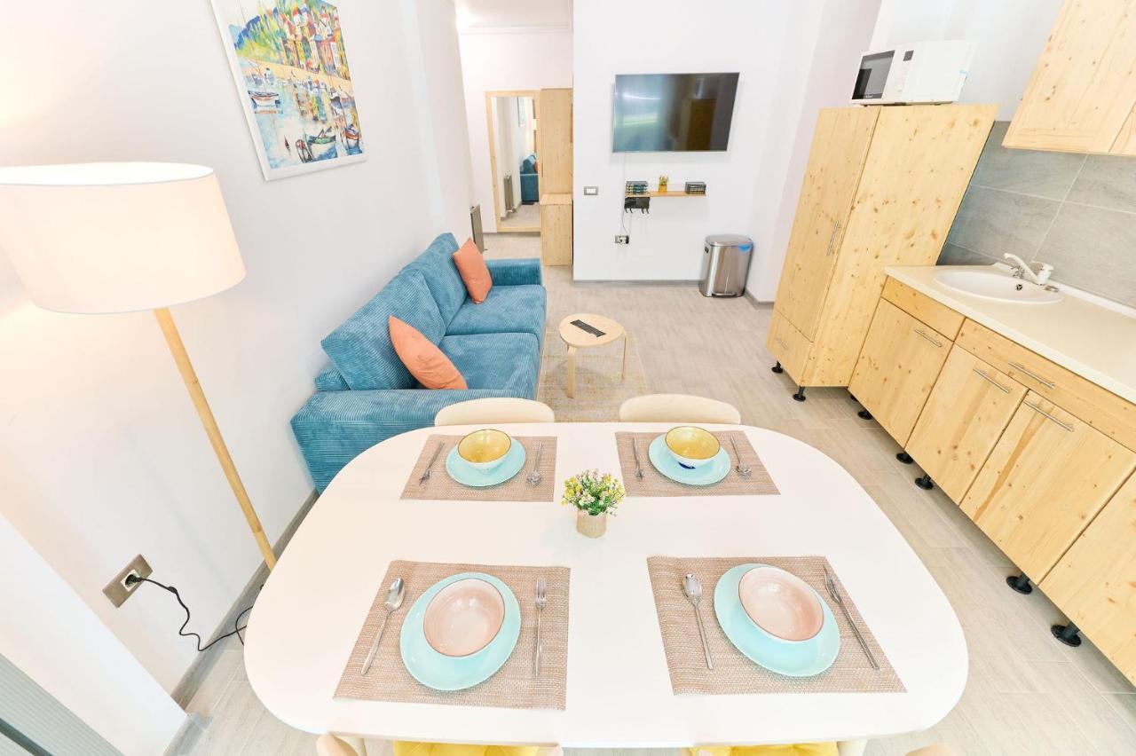 Blacksearama Apartment- Spa, Pools And Parking Mamaia Esterno foto