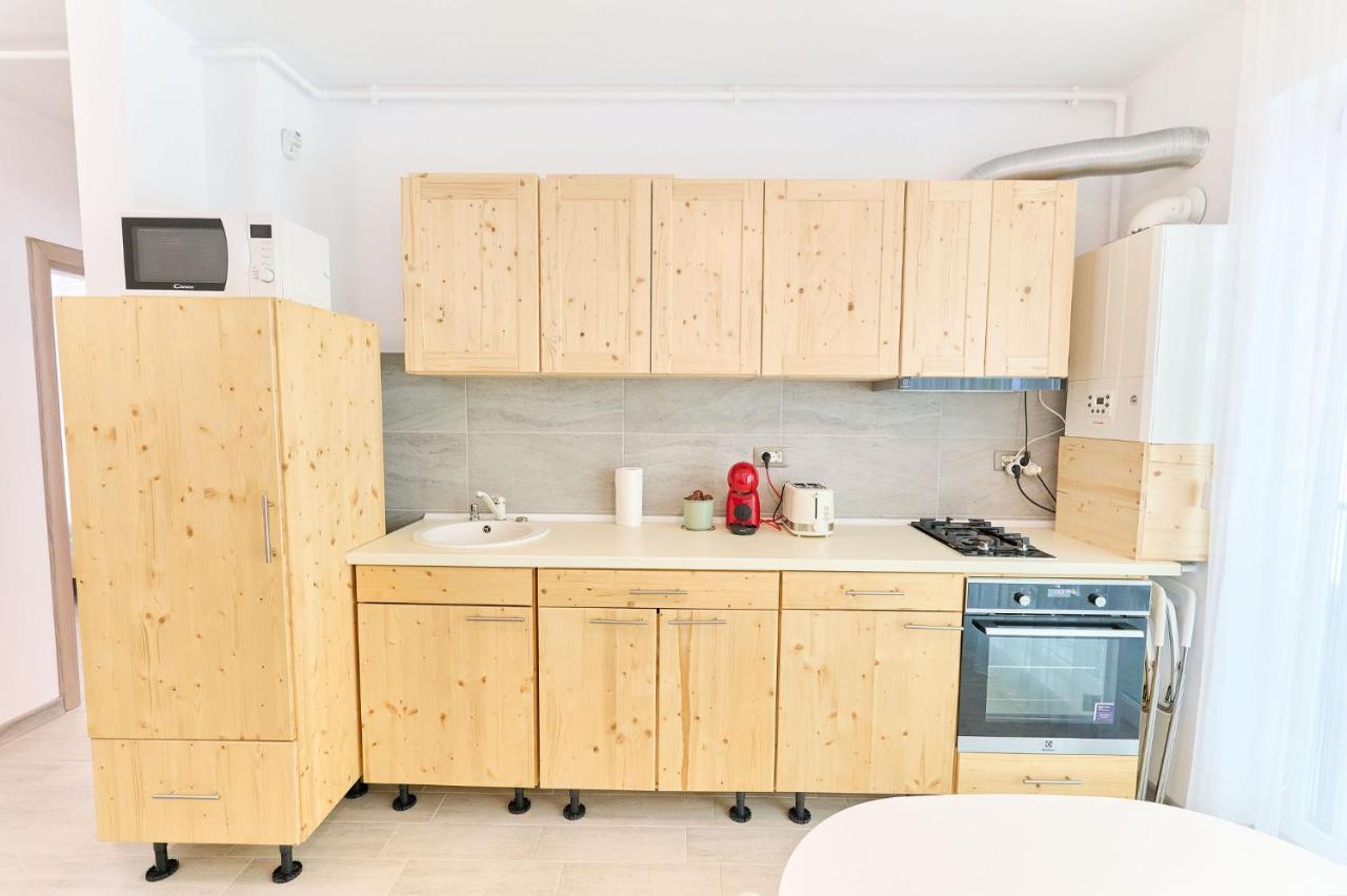 Blacksearama Apartment- Spa, Pools And Parking Mamaia Esterno foto