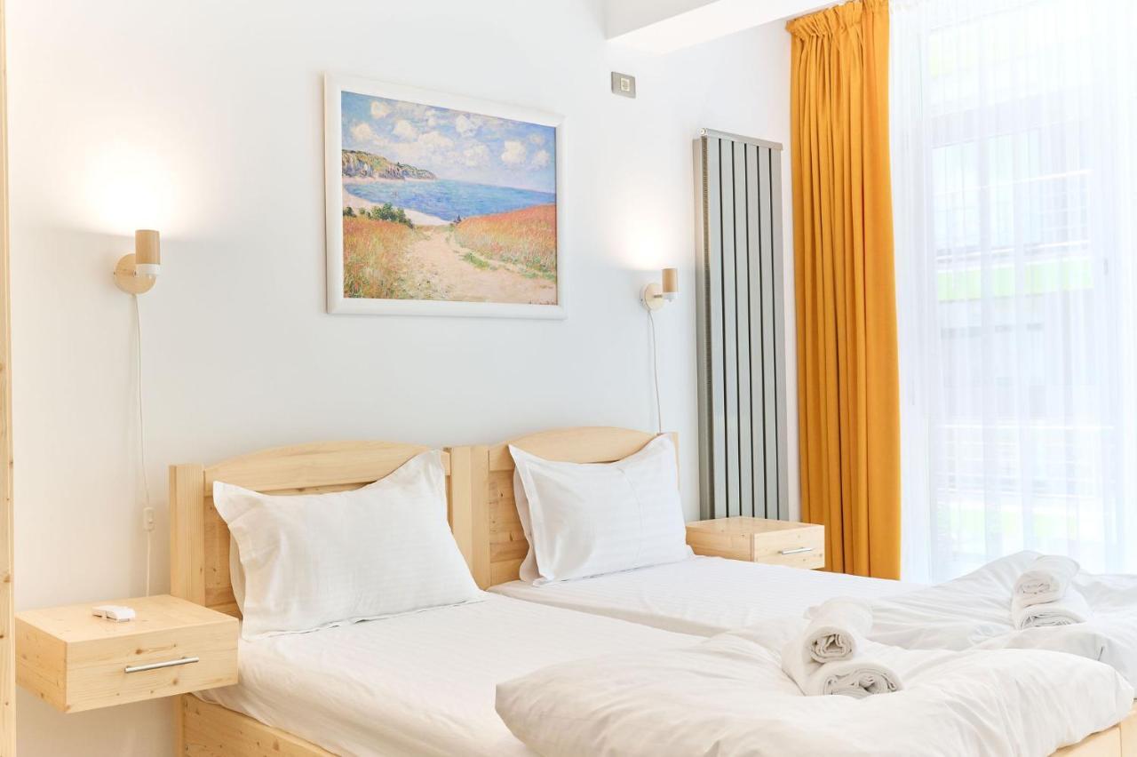Blacksearama Apartment- Spa, Pools And Parking Mamaia Esterno foto